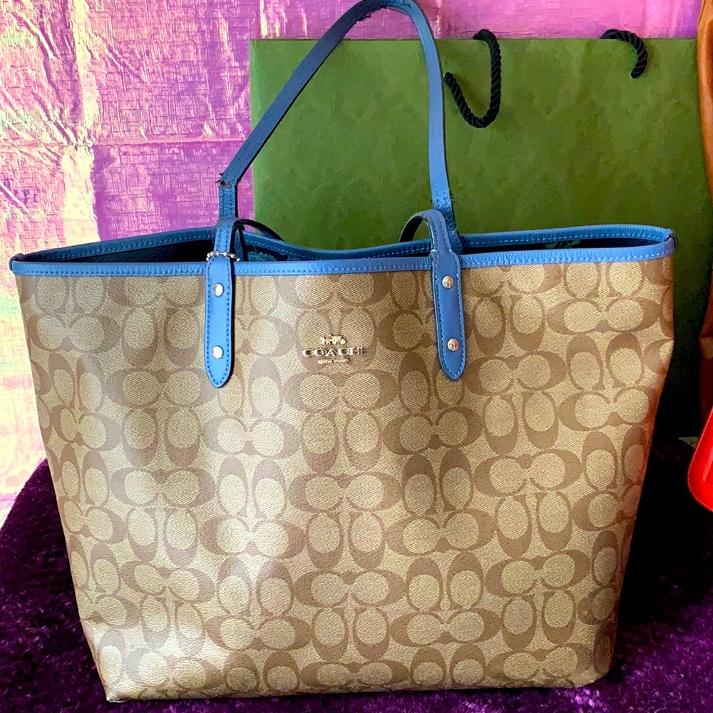 Pre loved coach hand painted limited edition